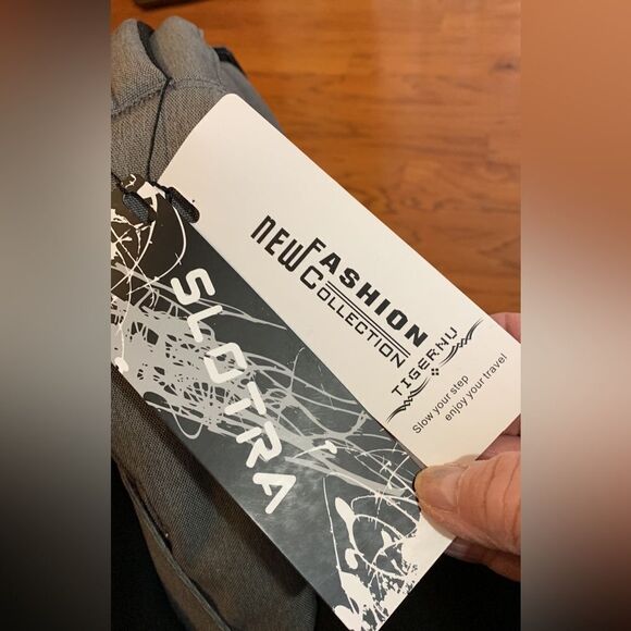 SLOTRA heavy duty laptop gray/black backpack - Picture 9 of 12